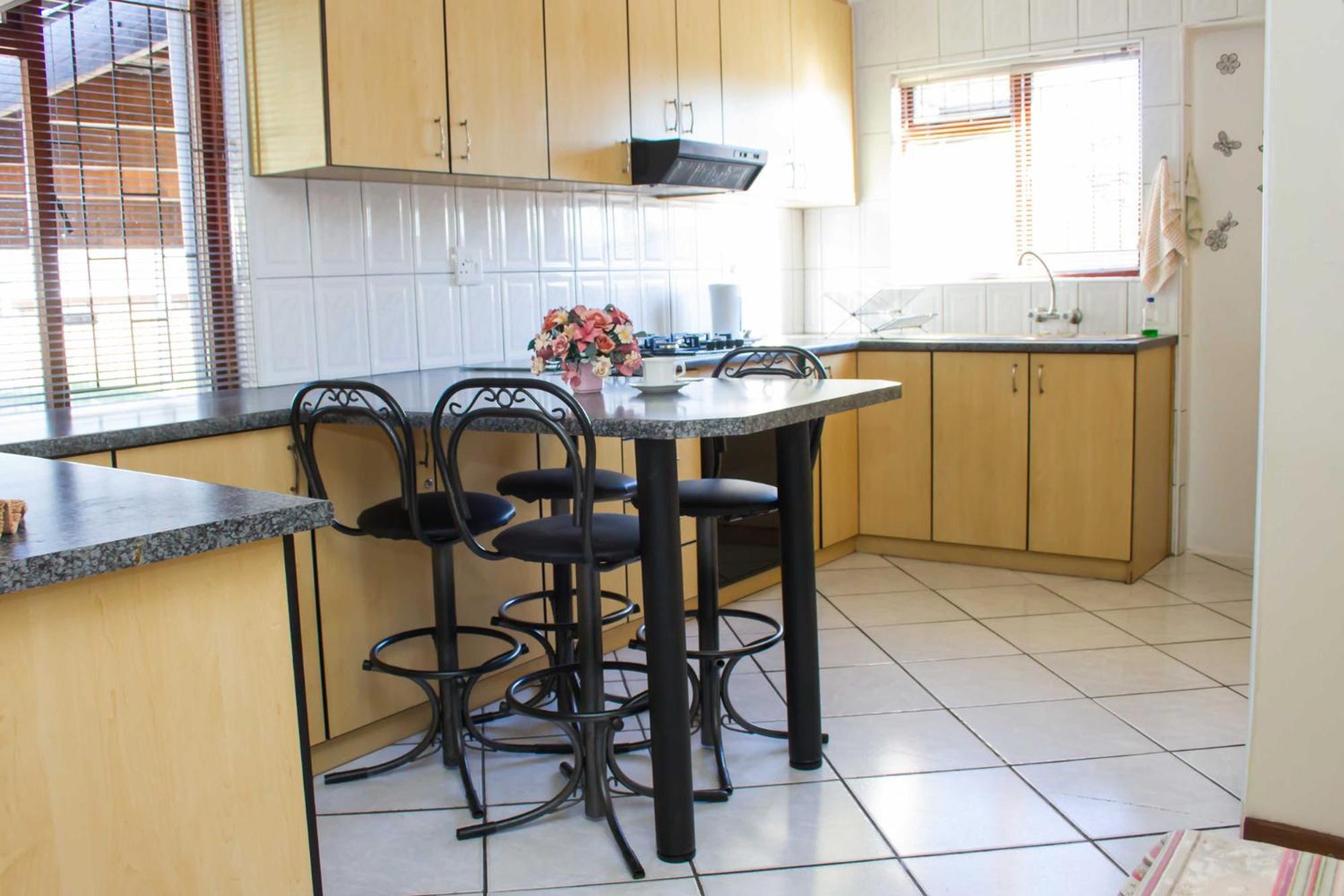 Bed and Breakfast De Helling Self Catering Brackenfell Esterno foto