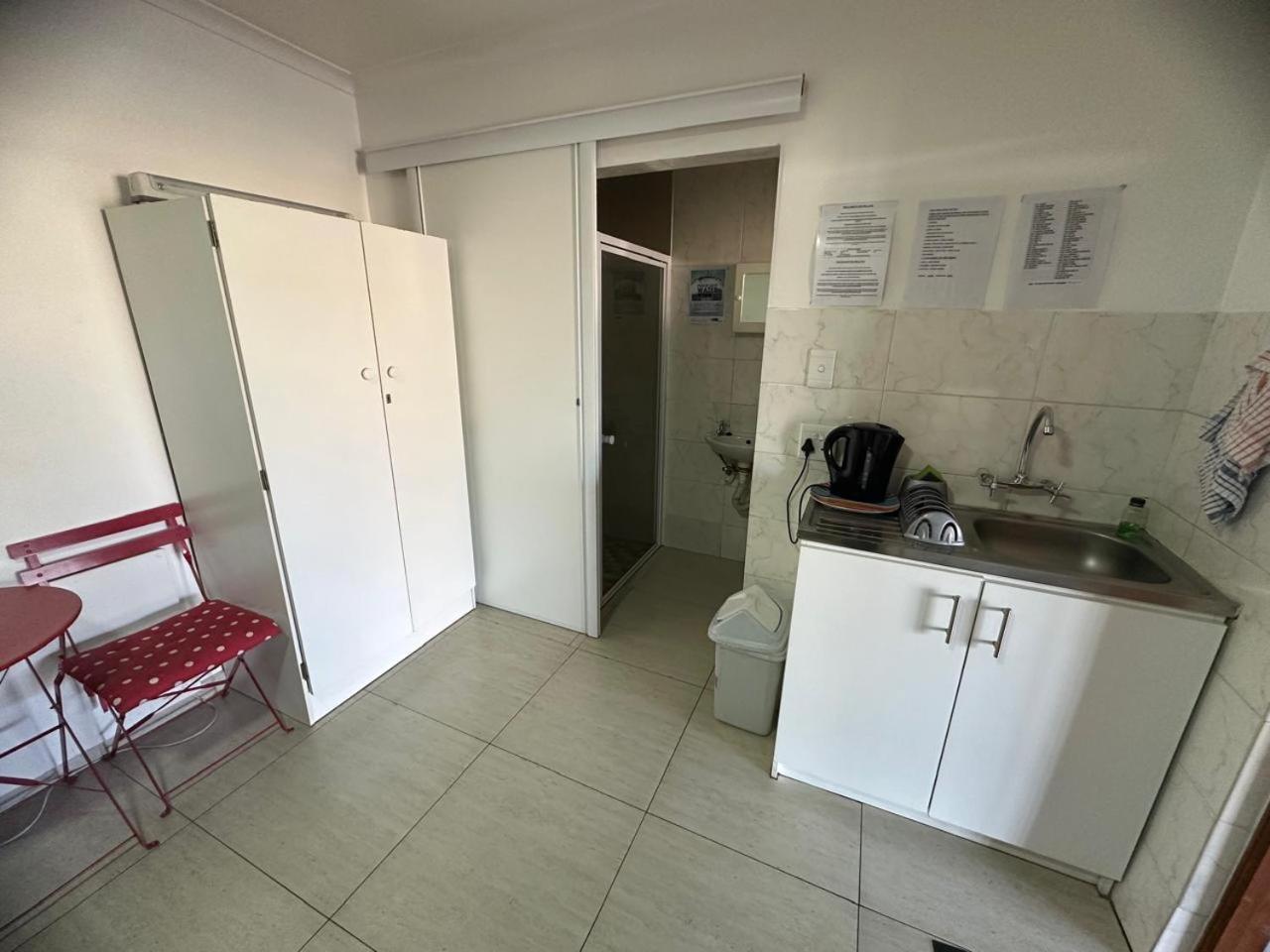 Bed and Breakfast De Helling Self Catering Brackenfell Esterno foto