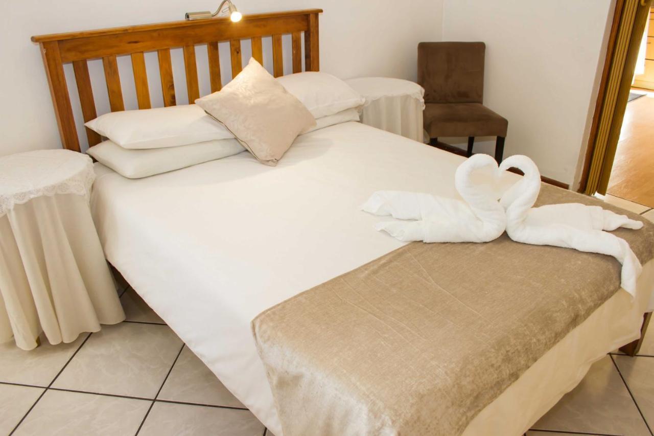 Bed and Breakfast De Helling Self Catering Brackenfell Esterno foto